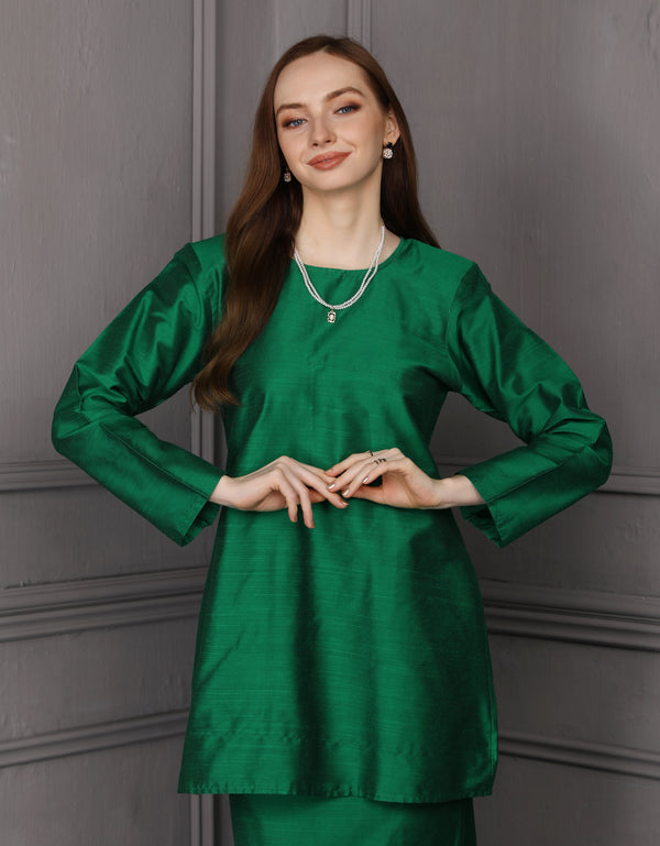 BAJU KURUNG PAHANG MODEN JENNA (EMERALD GREEN)